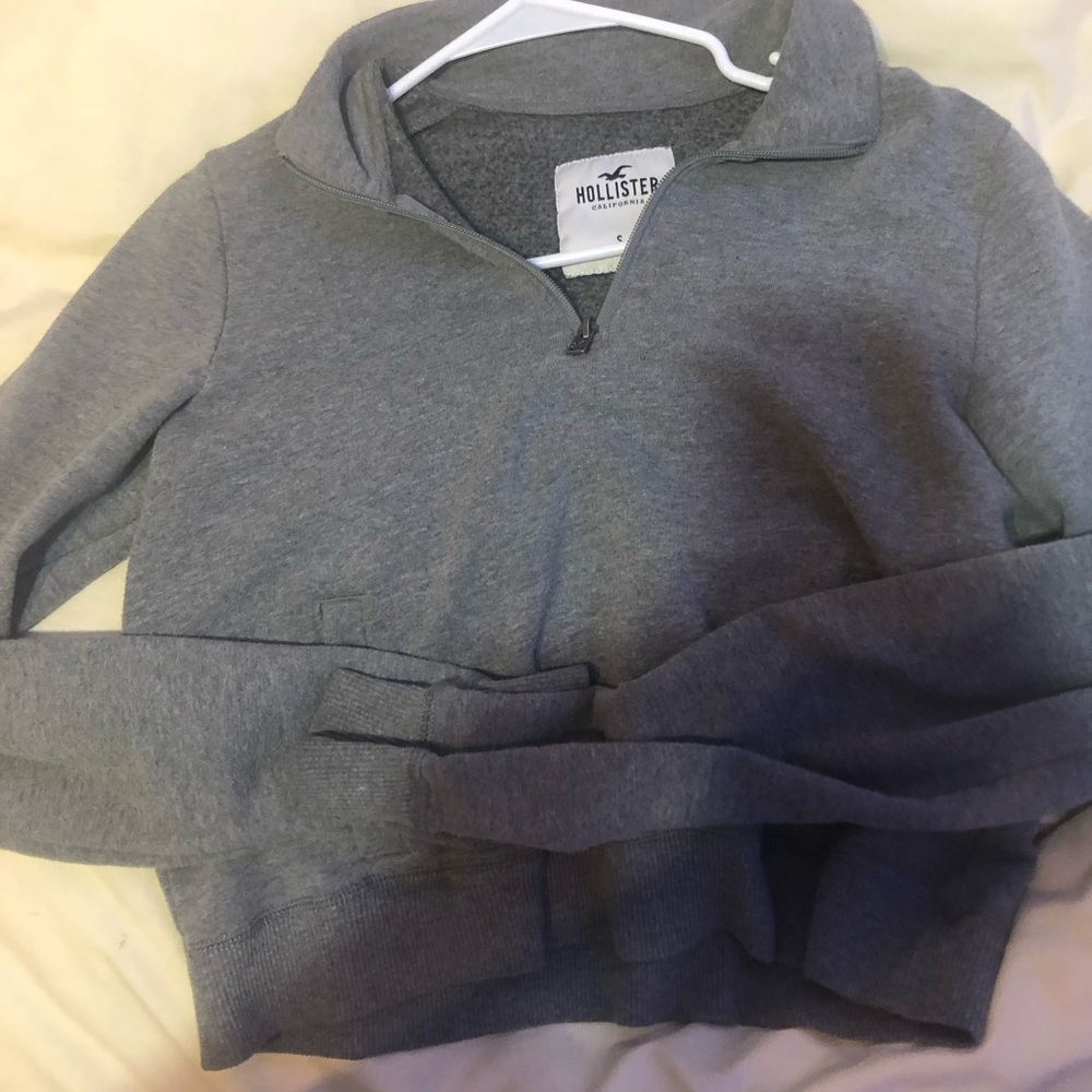 Grey Hollister quarter zip